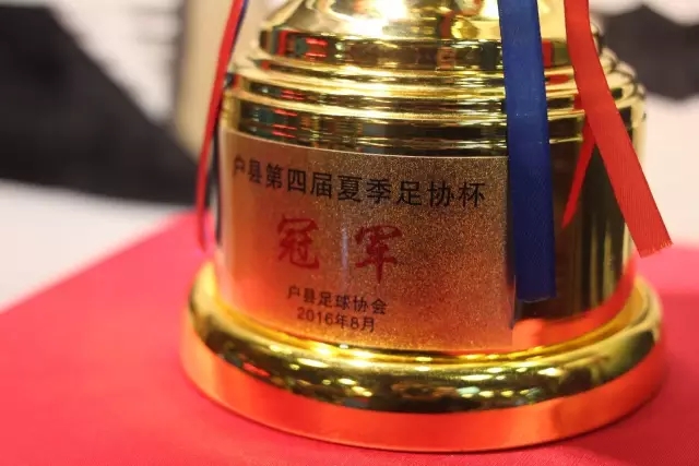 开价5000万欧！记者：曼联与亚特兰大谈埃德森转会，目前进展顺利